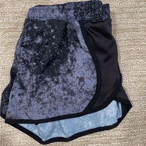 Super cute tye dye shorts